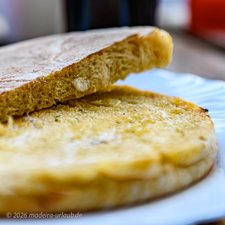 Bolo de Caco Madeira